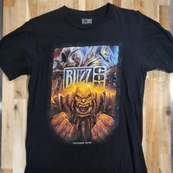 BLIZZCON 2013 CONVENTION T-Shirt Size MEDIUM BLIZZARD ENTERTAINMENT - Picture 1 of 5